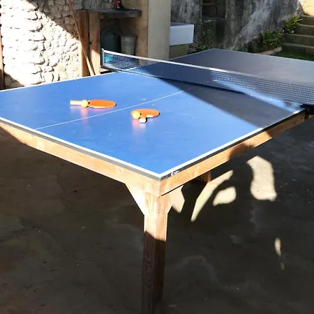 Maison Familiale De 3 Avec Jardin, Les Animaux Domestiques, Dans Un Village D'estuaire * Saint-Seurin-d'Uzet