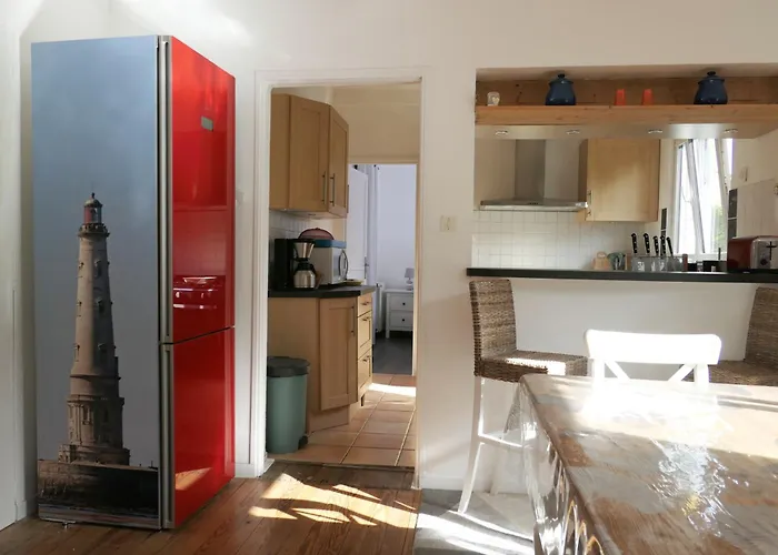 بيت للعطل Maison Familiale De 3 Avec Jardin, Les Animaux Domestiques, Dans Un Village D'estuaire