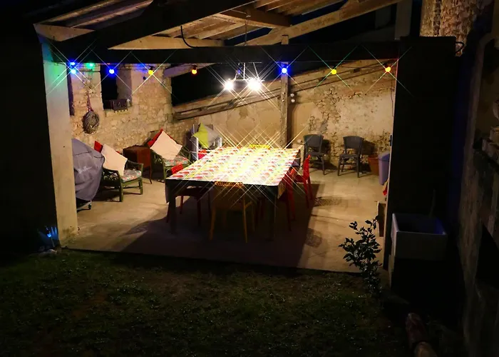 Maison Familiale De 3 Avec Jardin, Les Animaux Domestiques, Dans Un Village D'estuaire بيت للعطل