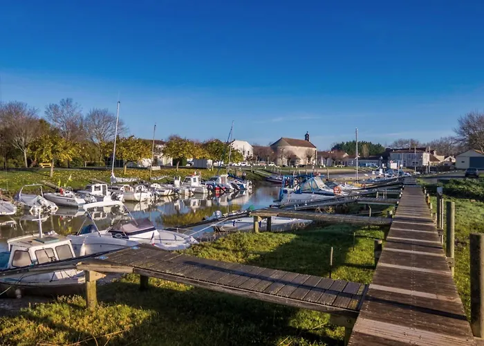 بيت للعطل Maison Familiale De 3 Avec Jardin, Les Animaux Domestiques, Dans Un Village D'estuaire *